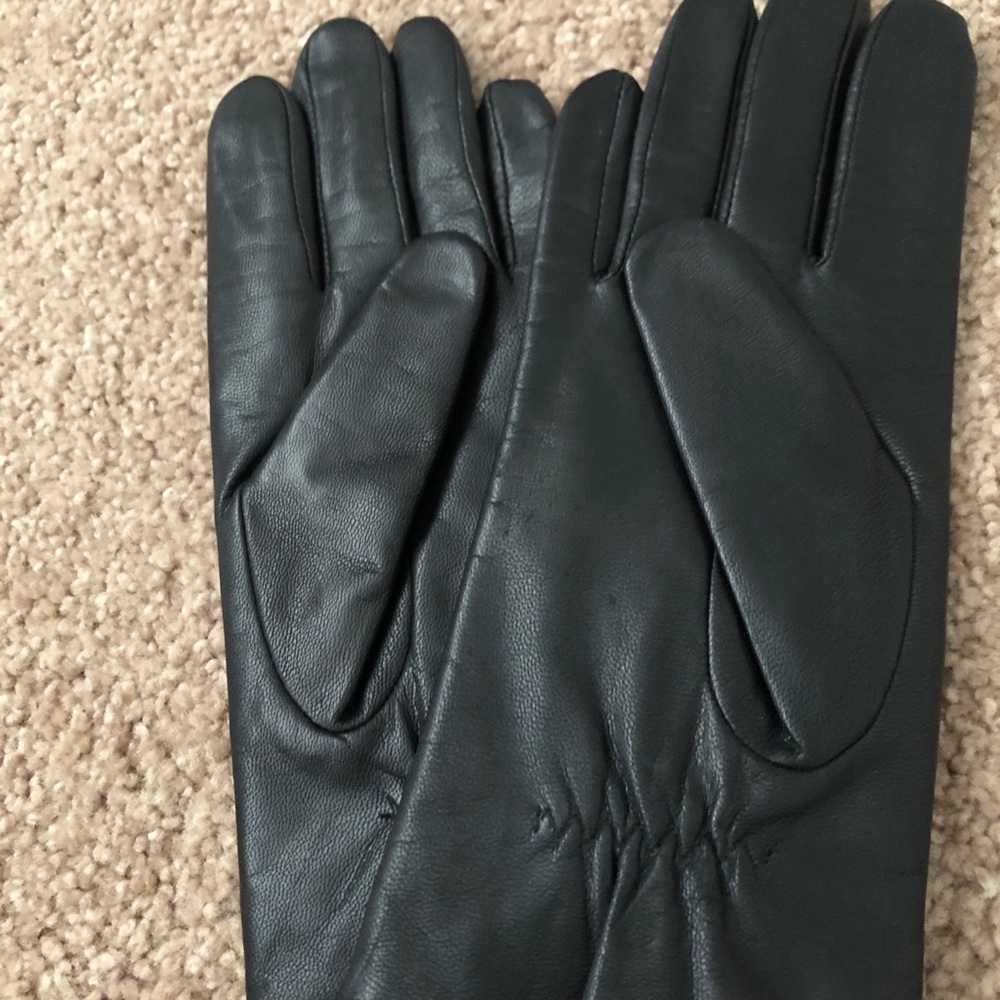 Leather lined gloves - Picture 6 of 9
